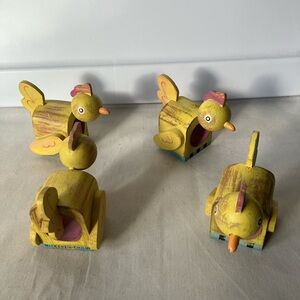 McKenzie Childs Easter Wooden Painted Chick Napkin Rings Lot 4 FOUR RARE Unused